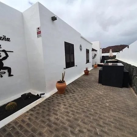 Villa Montana Vista Playa Blanca (Lanzarote)